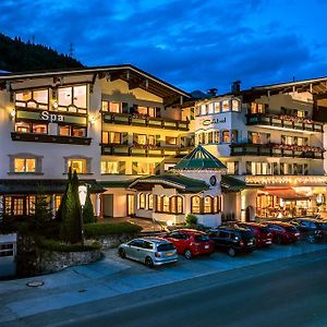 Hotel Central Bar & Restaurant